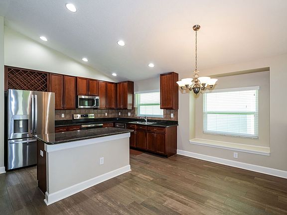 2nd image of 3752 Olde Lanark Dr