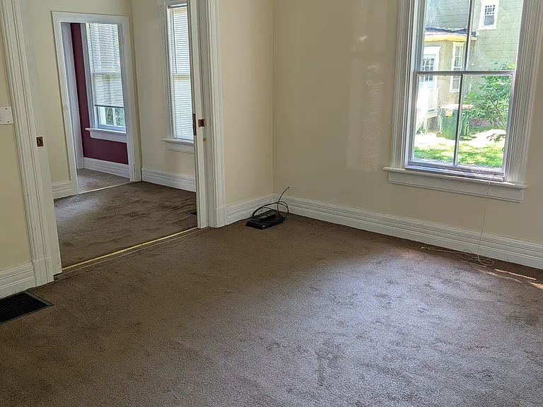 24 Maple Ave #1 — Photo 3