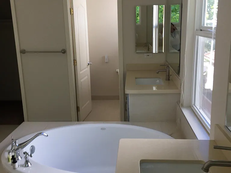 27 Newport Landing Dr — Photo 14