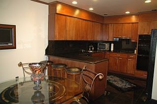 5th image of 27 Chestnut Ln
