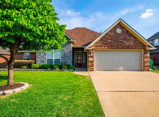 1130 Torbay Trce, Centerton, AR 72719