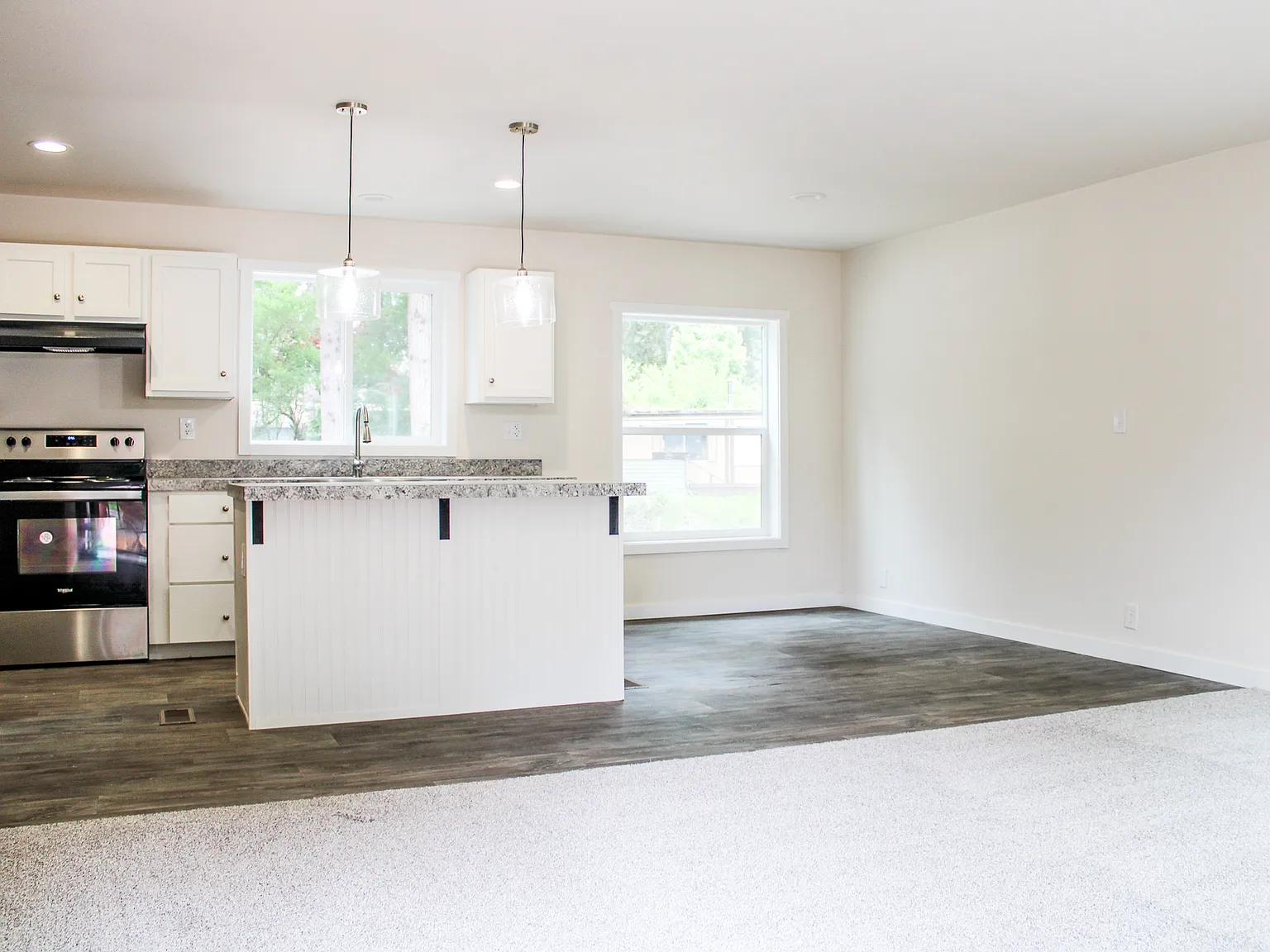 3 bed, $2,395 — Photo 3