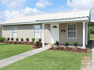 2904 Hero Dr, Gretna, LA 70053