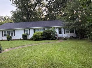 151 S Cannon Ave, Sylacauga, AL 35150