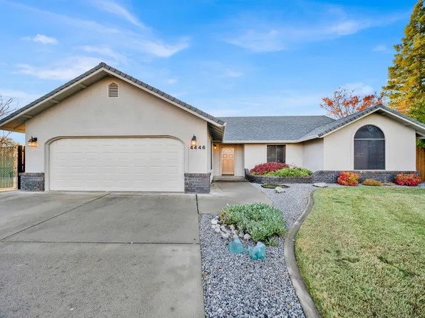 4446 Heather Ridge Ln, Redding, CA 96001