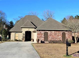 10013 Chanel Dr, Denham Springs, LA 70706