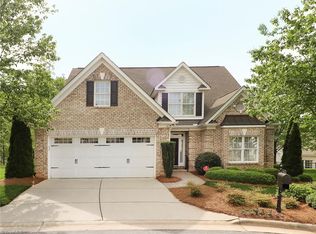 12 Willett Way, Greensboro, NC 27408