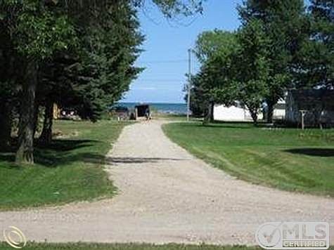 Lake access - just steps away!.j