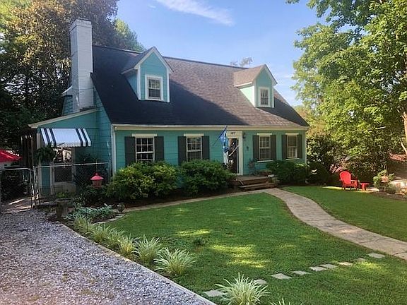 2nd image of 1417 Mimosa Ln NW