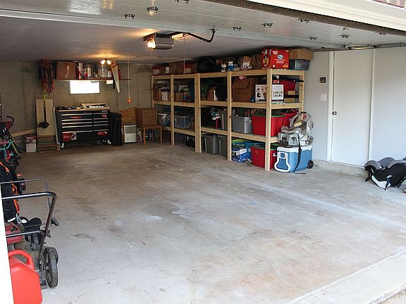 3rd image of 9028 Amona Dr