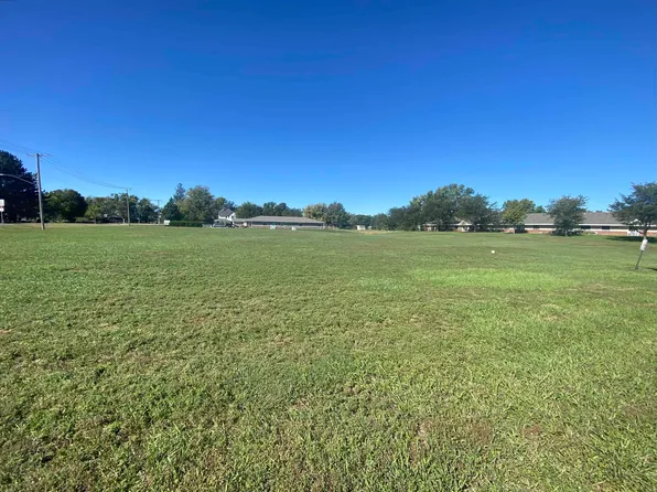 L3-B1 West Ave #12, Hastings, NE 68901