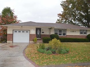 2337 1st St, Sedalia, MO 65301