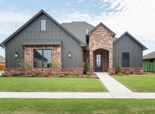 9300 NW 85th St, Yukon, OK 73099