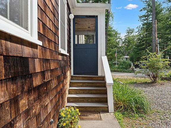5th image of 62 Colby Avenue