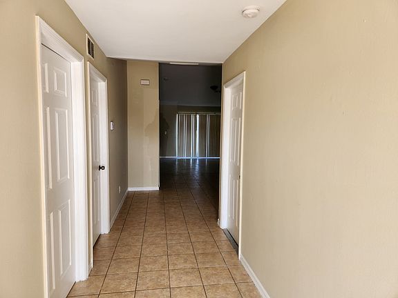 2nd image of 1134 Hightower Ave S