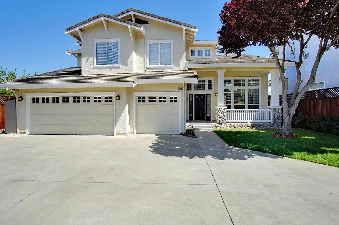1213 Blue Parrot Ct photo 1