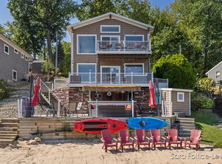 12429 Woodland Park Dr NE, Belding, MI