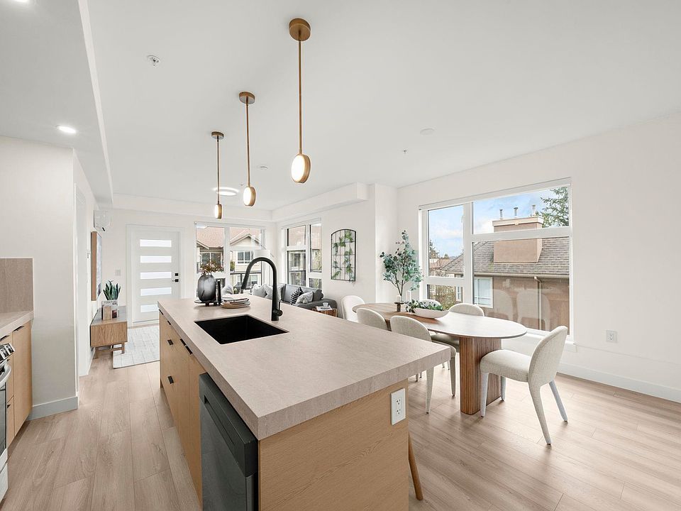 1st image of 15353 17th Ave #304