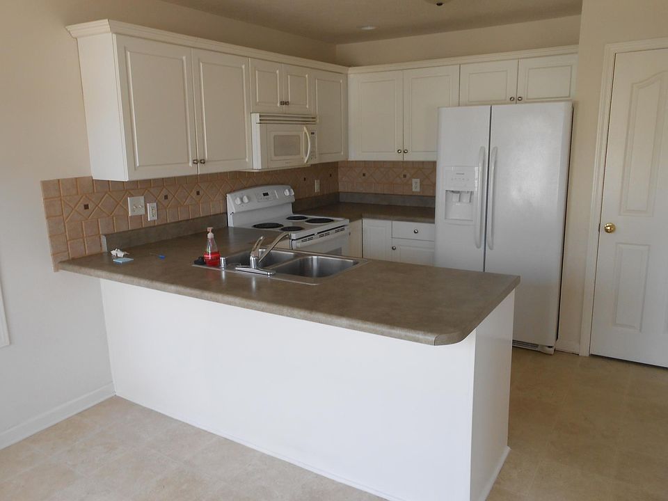 2nd image of 763 Gemini Ct