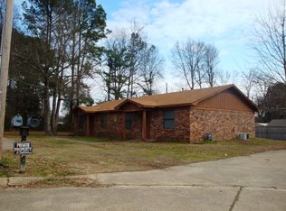 1106 E 22nd St, Texarkana, AR 71854