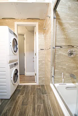 Rented by Bohemia Realty Group | media 8