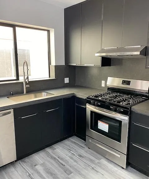 4930 Laurel Canyon Blvd #201 — Photo 9