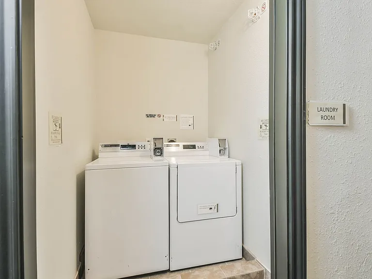 1025 Swanson St — Photo 123