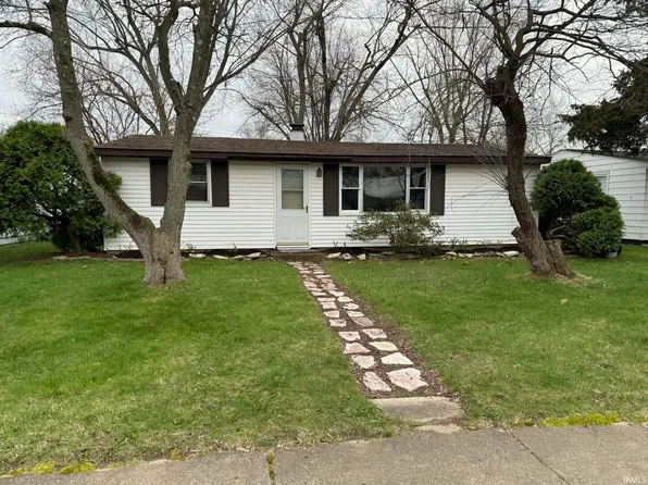 807 W Lowell Ave, Mishawaka, IN 46545