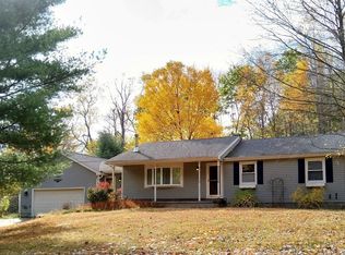 14 Stanton Ave, Huntington, MA 01050