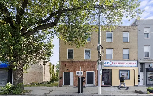 4149 Lancaster Ave Photo 1