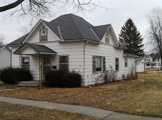 318 N 3rd Ave, Logan, IA 51546