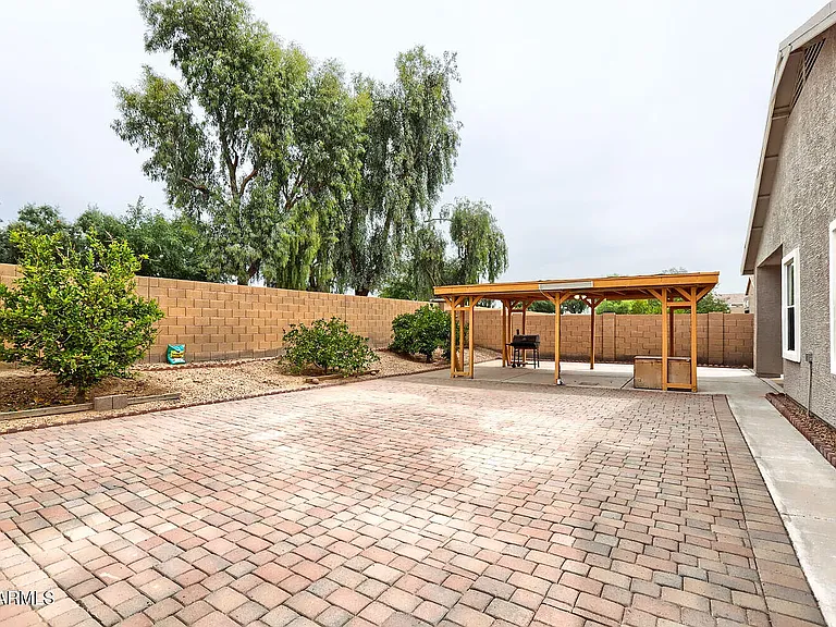 7270 W Gardenia Ave — Photo 3