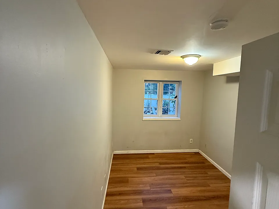 55 Chester Ave #1