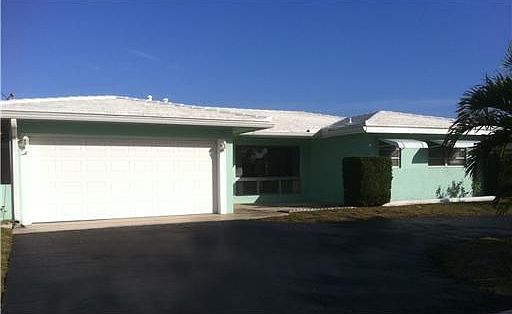 1st image of 250 SE 2nd Ave