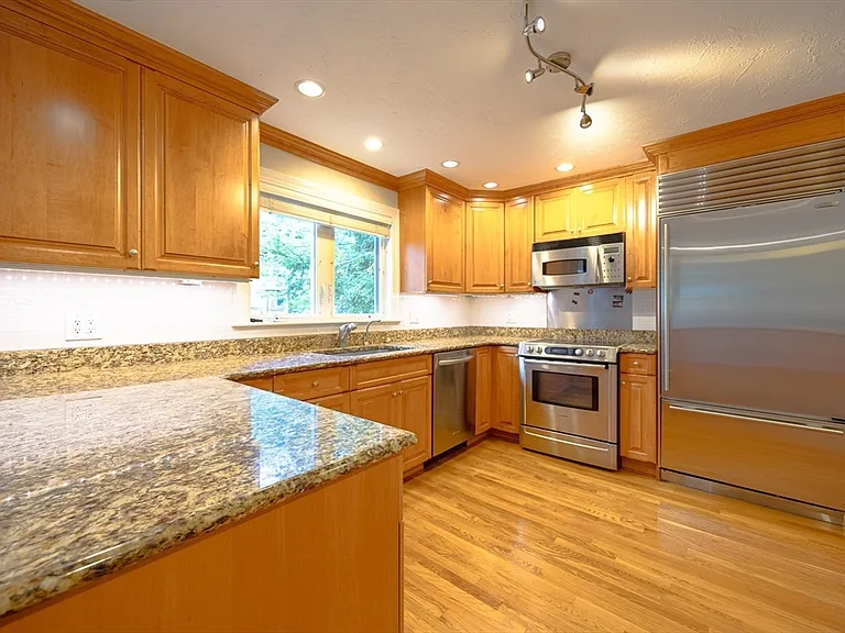 6 Peach Tree Ln #6 — Photo 9