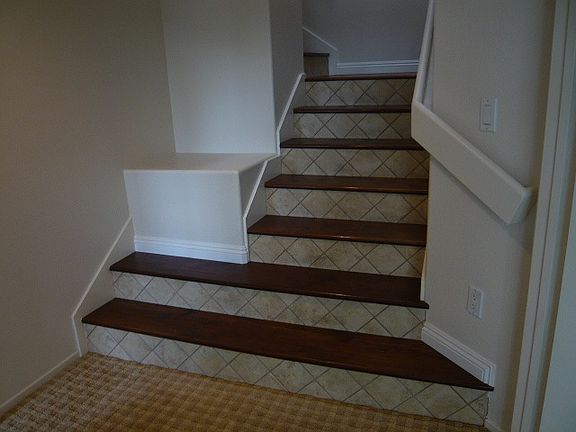 5th image of 13316 Carriage Heights Cir