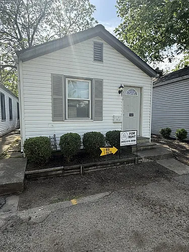 916 Schiller Ct Photo 1