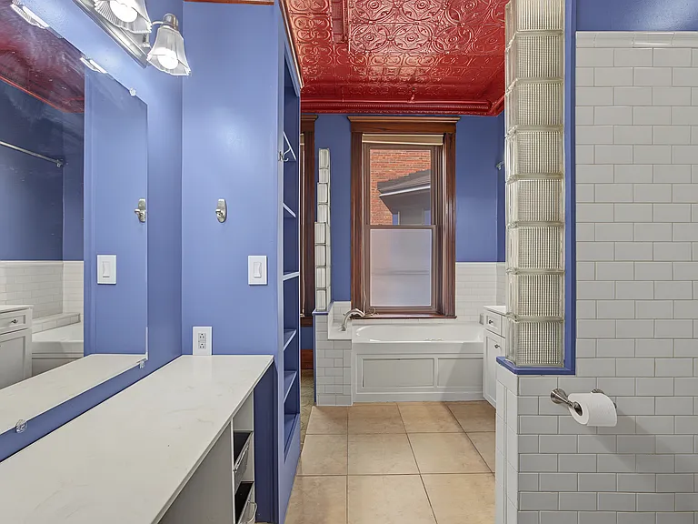 318 N Main St #A — Photo 16