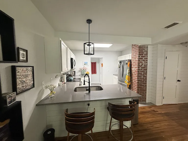 3318 Dellwood Ave — Photo 6