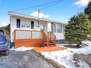 111 Commonwealth Avenue, Mount Pearl, NL A1N1X1
