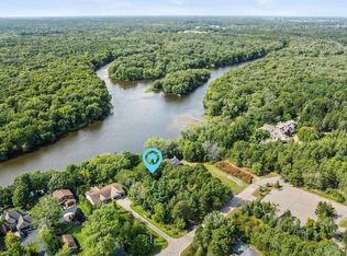 2011 River Bend Rd, Plover, WI 54467