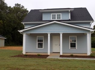 717 N Broad St, Clinton, SC 29325