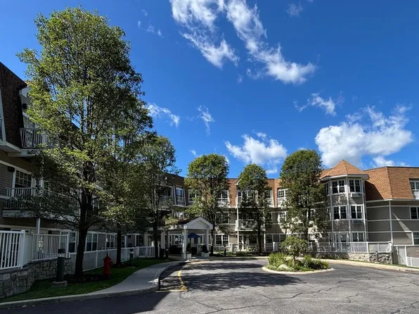 311 Sutton Drive #311, Mount Kisco, NY 10549