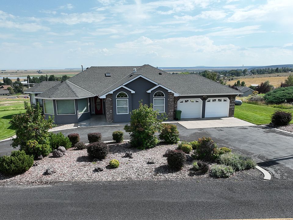 1st image of 706 Knight Dr