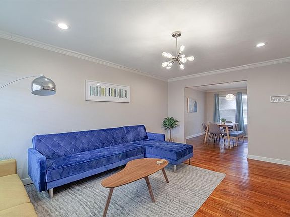 4th image of 6461 Lontos Dr