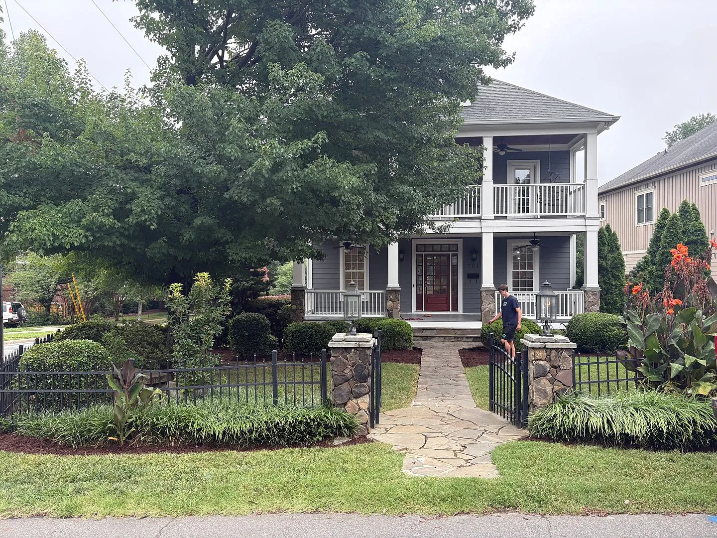 Spacious~Charming~Dilworth! 3800 SF 4 Beds 3.5 Baths — Photo 1