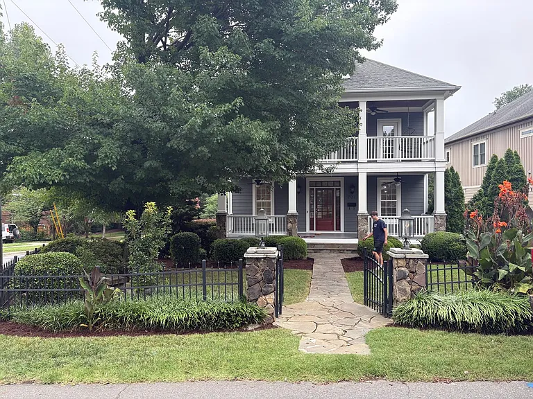 701 McDonald Ave — Photo 1