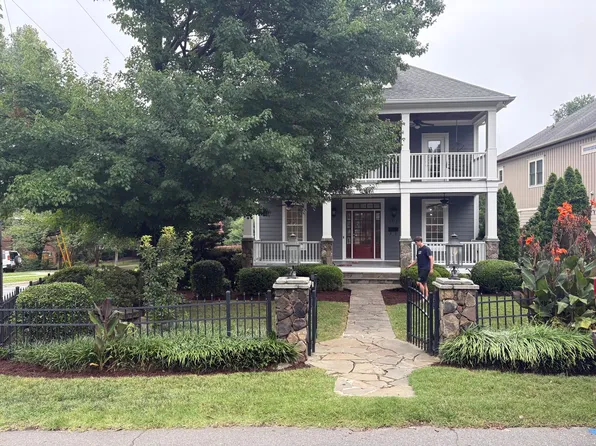 701 McDonald Ave, Charlotte, NC 28203