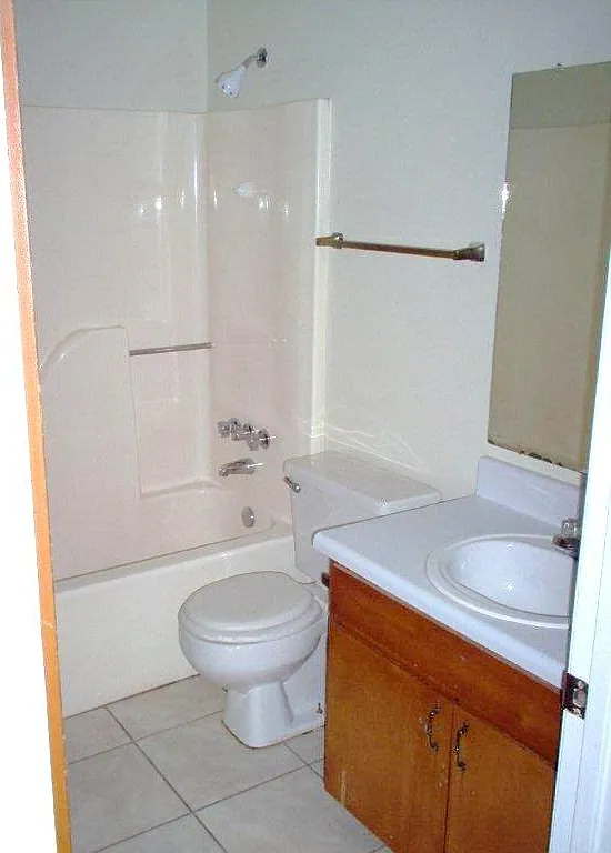 648 Dye St — Photo 4