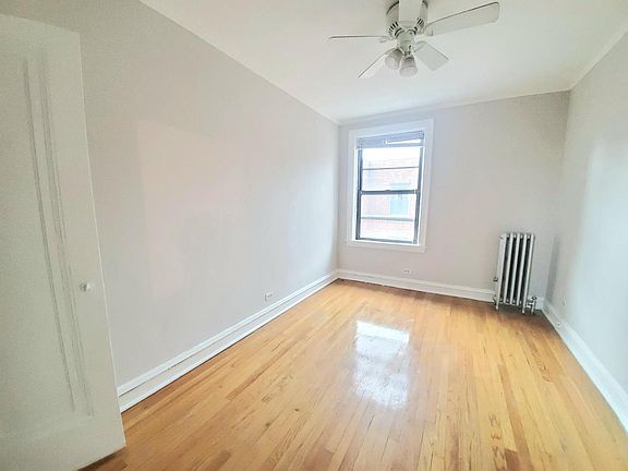 3rd image of 3150 W Belle Plaine Ave APT 2N